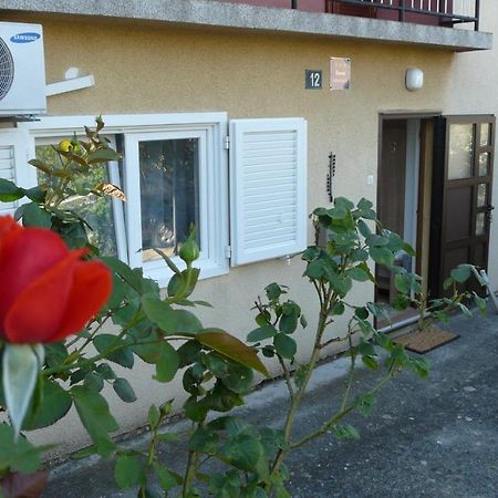 Apartment Ena 2 Сен Екстериор снимка