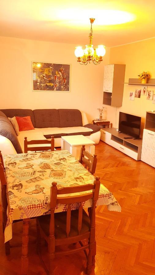 Apartment Ena 2 Сен Екстериор снимка