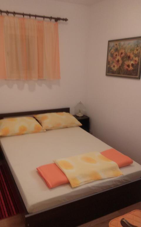 Apartment Ena 2 Сен Екстериор снимка